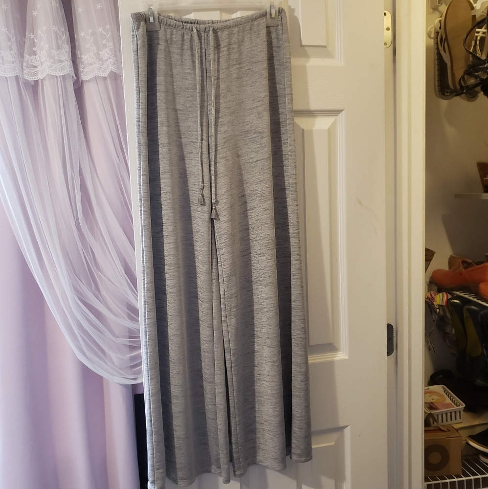Ladies gray yoga pants Victoria secret